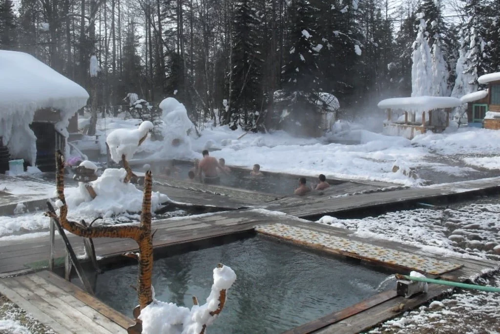 Горячие источники Хакусы зимой